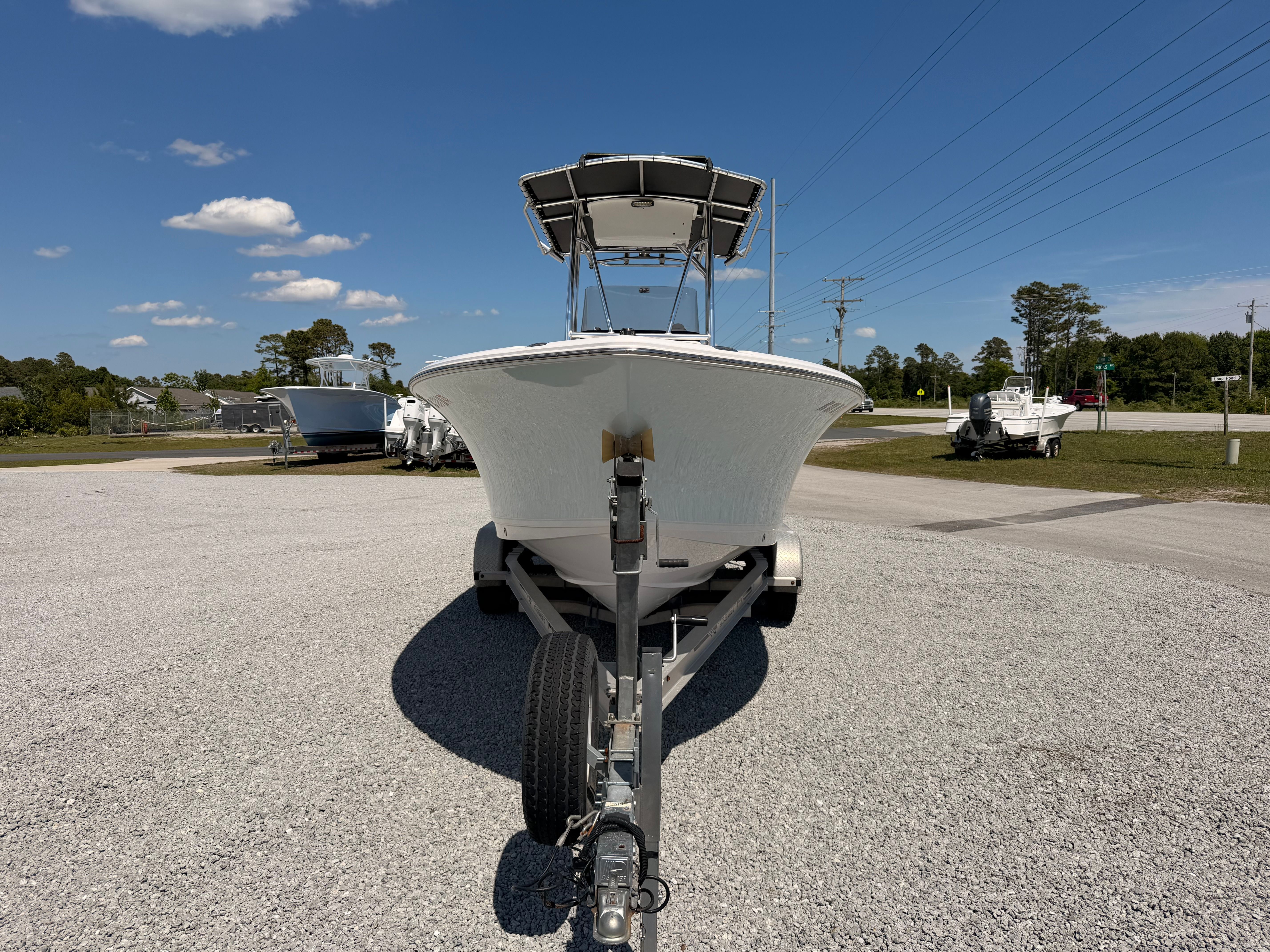 2016 Sea Hunt Triton 225 - 3