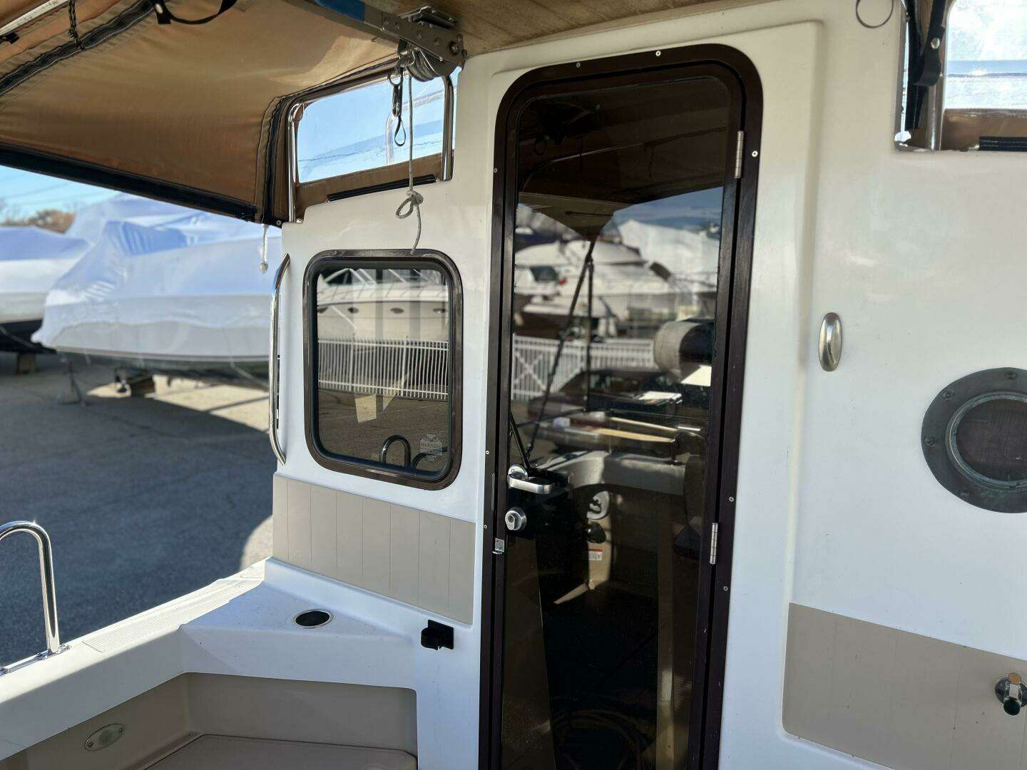 2013 Ranger Tugs 27 - Image 11