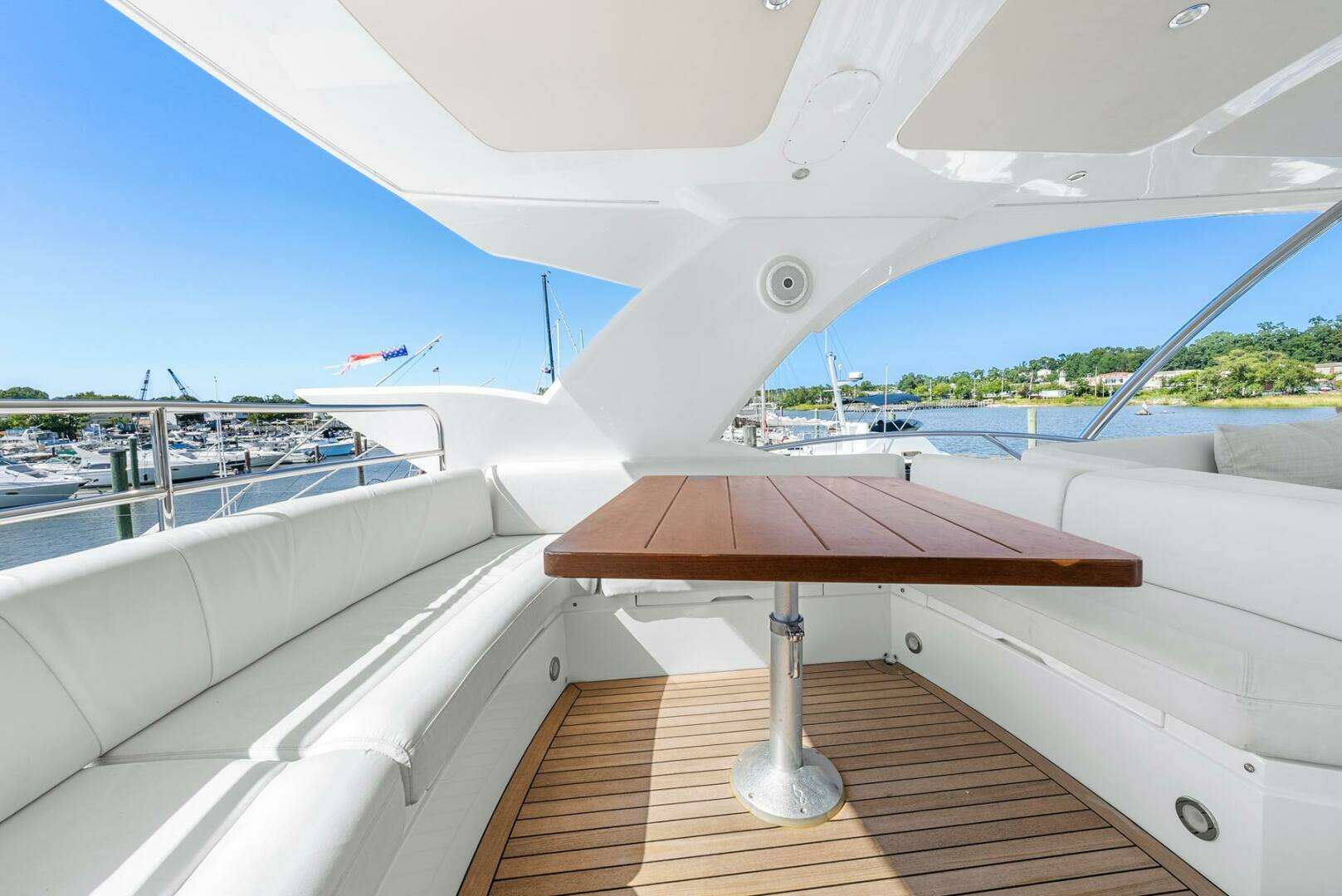 2016 Sunseeker Manhattan 65 - Image 34