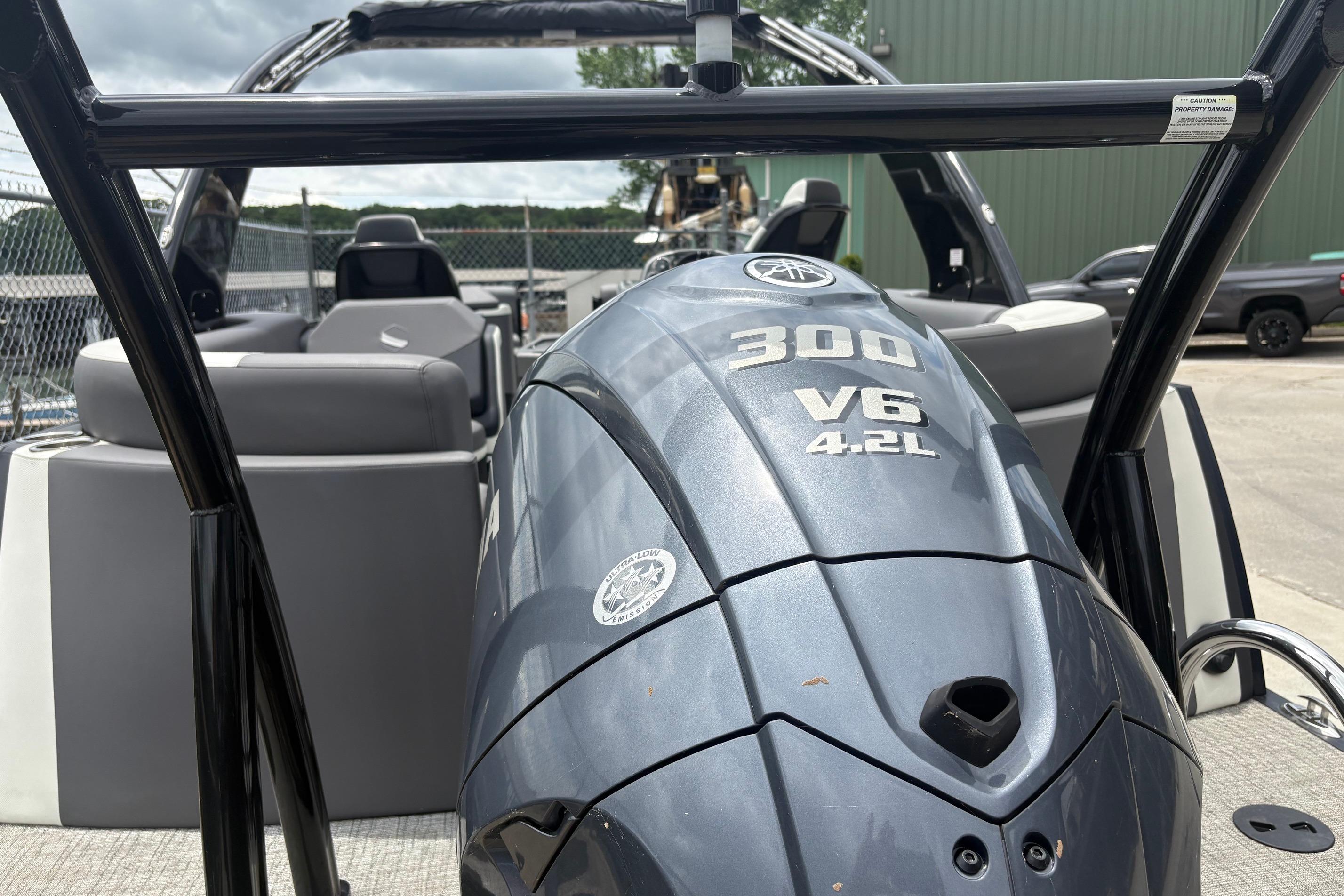 2023 South Bay 525 RS 3.0 Arch boat with V6 4.2L engine.
