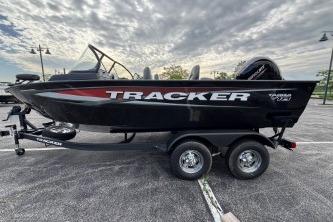 2026 Tracker Targa V-18 Combo