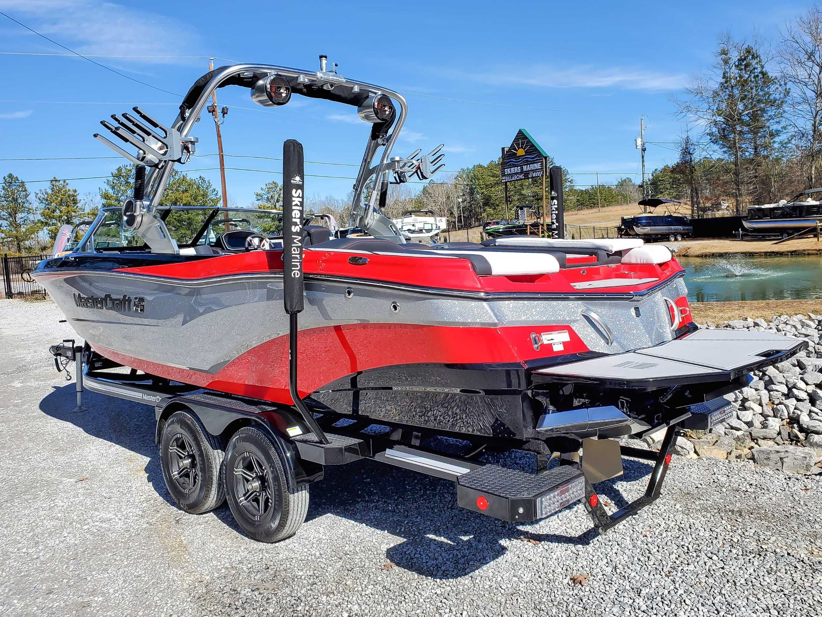 2021 MasterCraft XT25 - 8