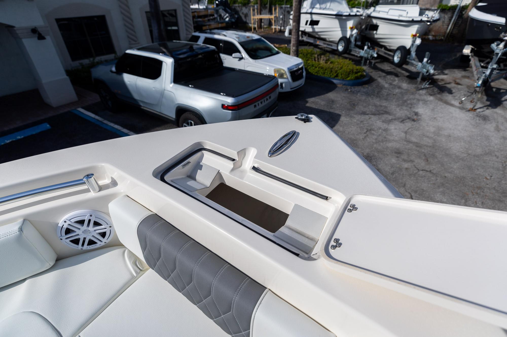 2024 Cobia 220 Dual Console - 45