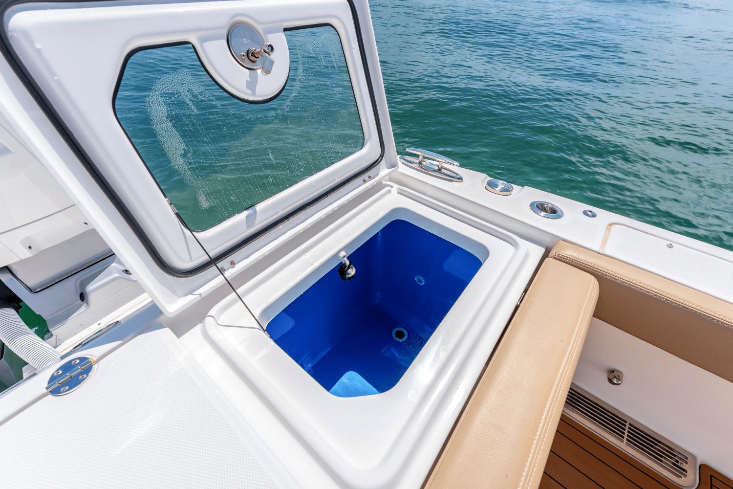 2023 Everglades 455 Center Console - 22
