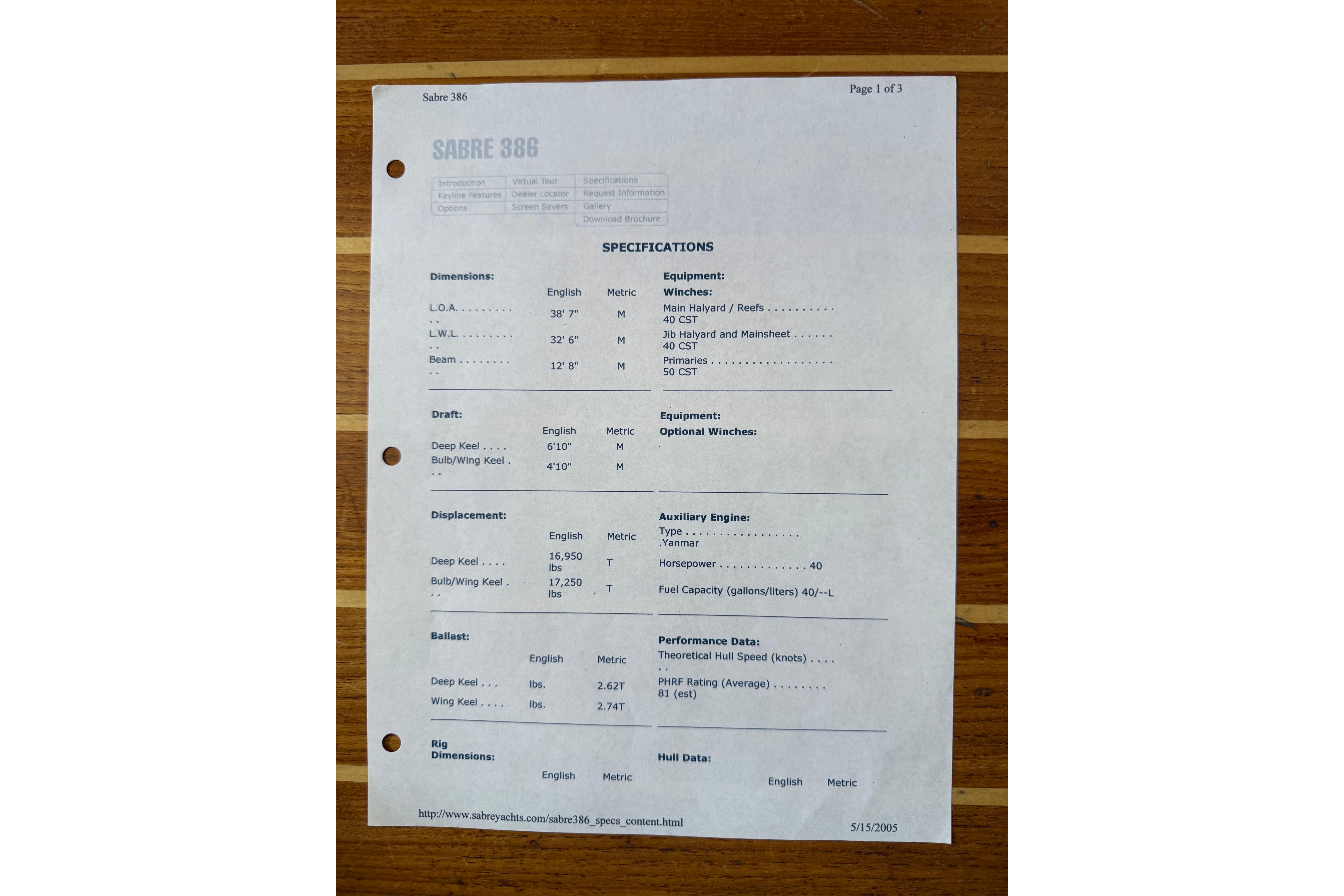 Specifications sheet for Sabre 386 yacht, detailing dimensions, draft, and equipment.