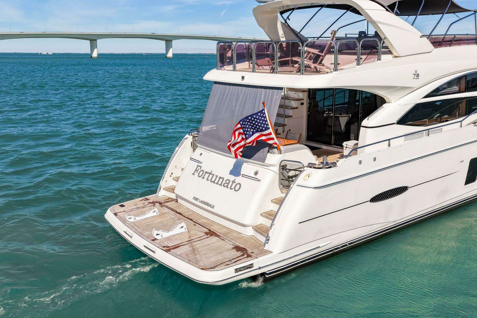 2014 Princess Y72 - Image 15