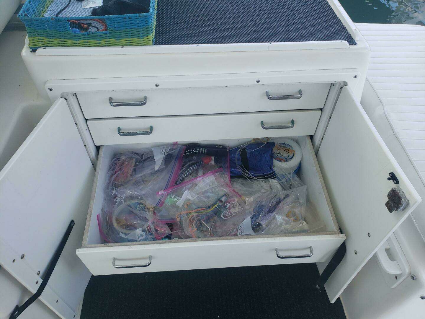 1999 Cabo Express Cruiser - Image 6