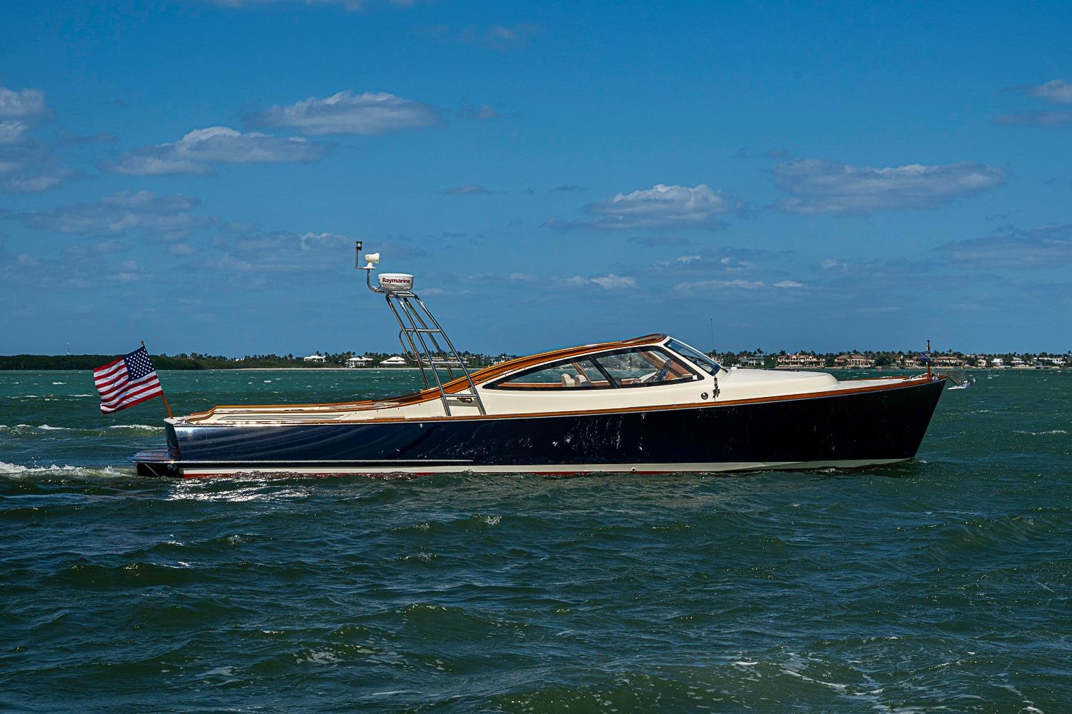 2012 Hinckley Runabout 38