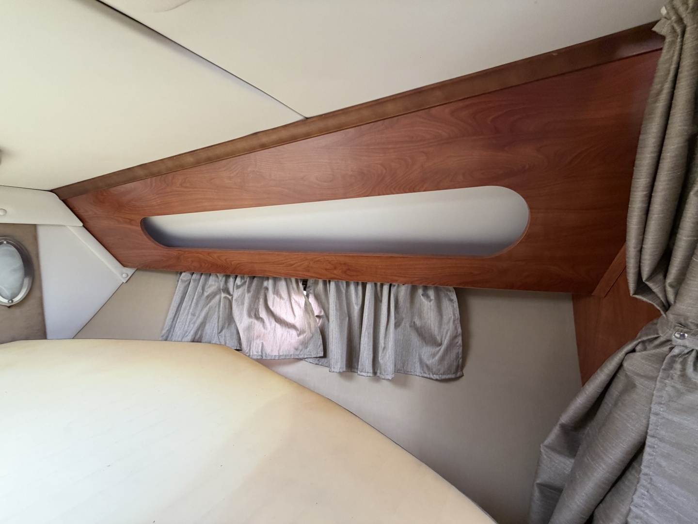 2013 Rinker 360 Express Cruiser - Image 49