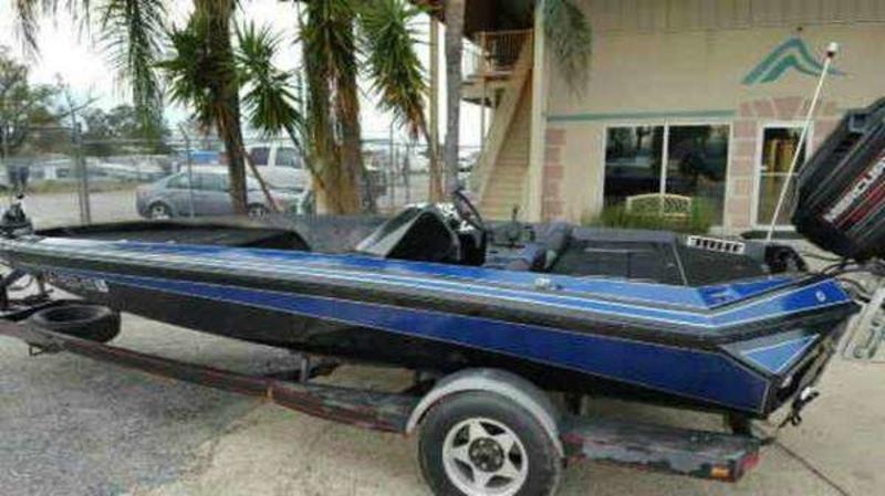 1990 Razor marine - 11
