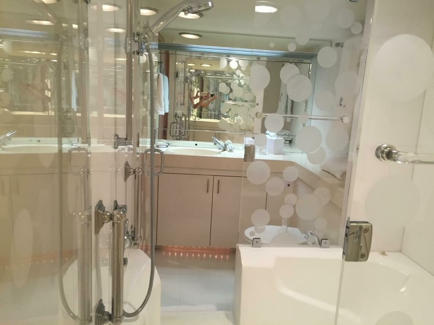 1994 Hatteras 70 Cockpit Motor Yacht - Image 51