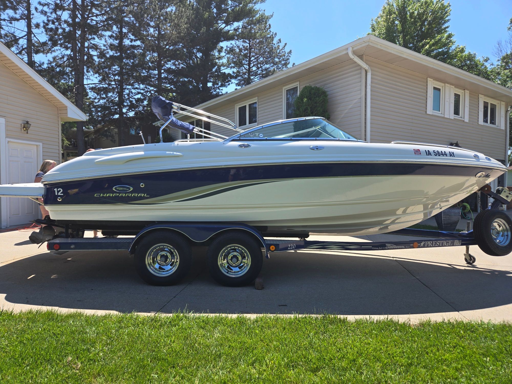 2005 Chaparral 220 SSi