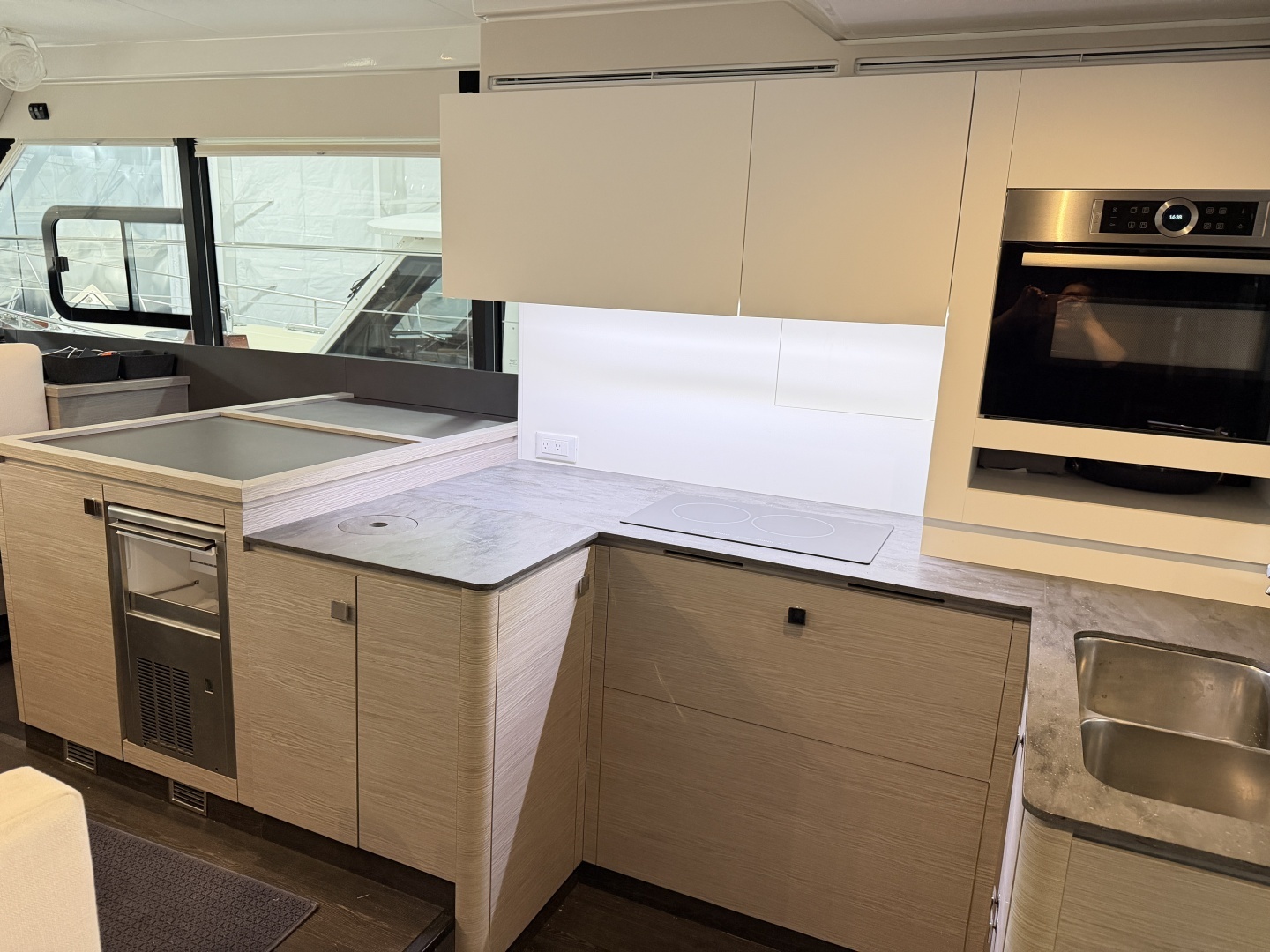 2024 Fountaine Pajot MY 5 - Image 16