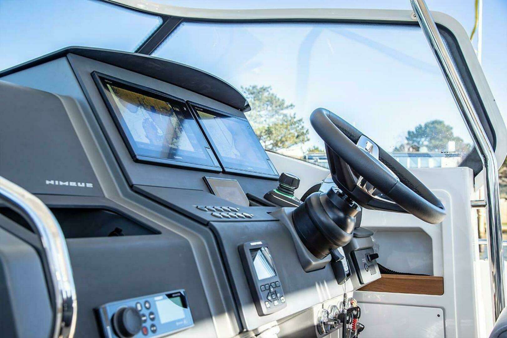2025 Nimbus Tender 11 - Image 3