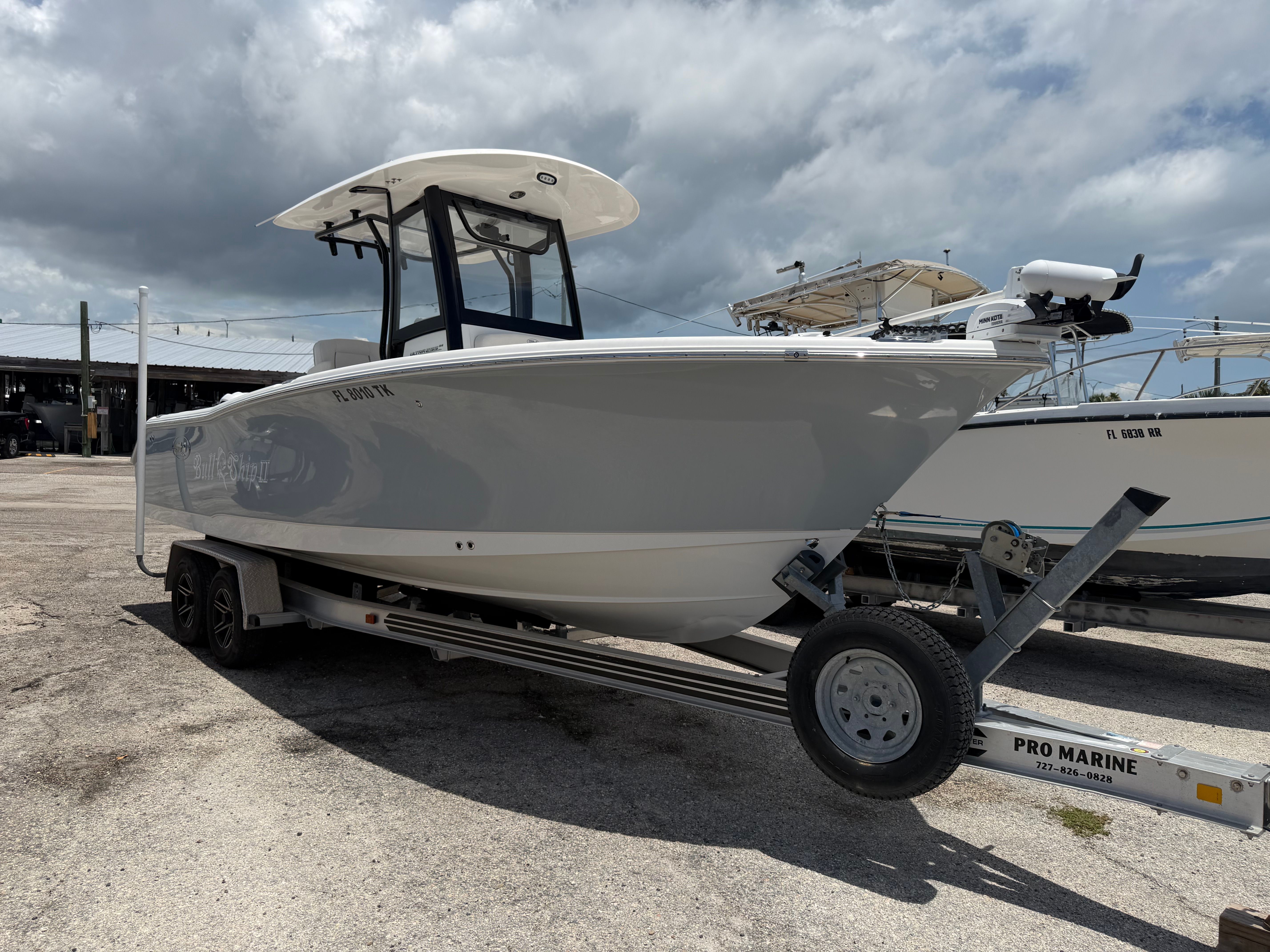 2023 Sea Hunt Ultra 255 SE