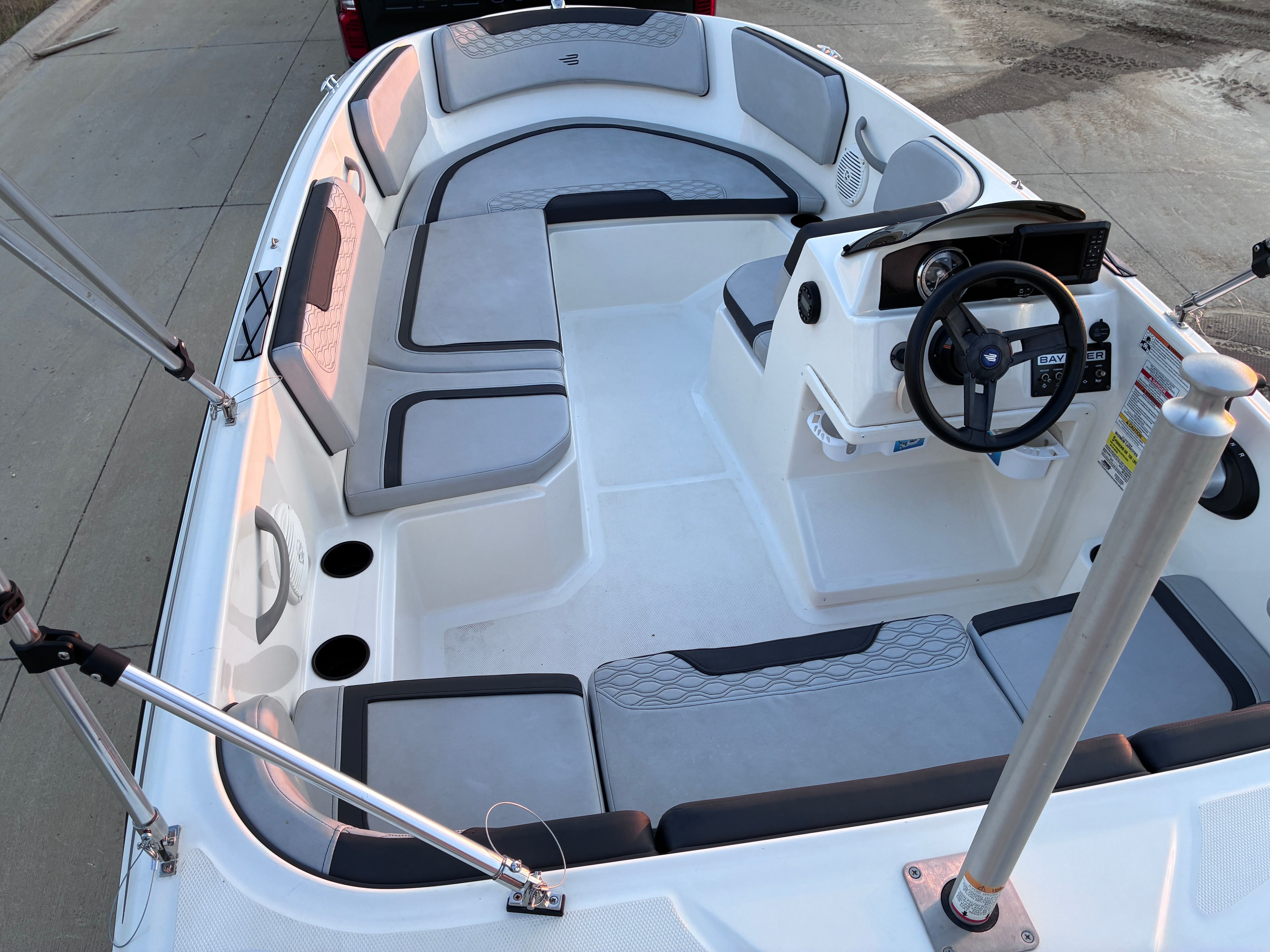 2024 Bayliner Element M15 - 23