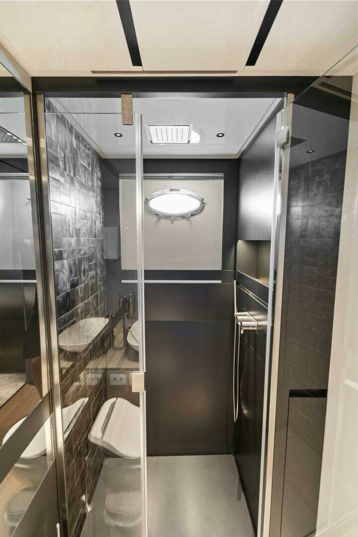 2023 Pershing GTX Motoryacht - Image 104