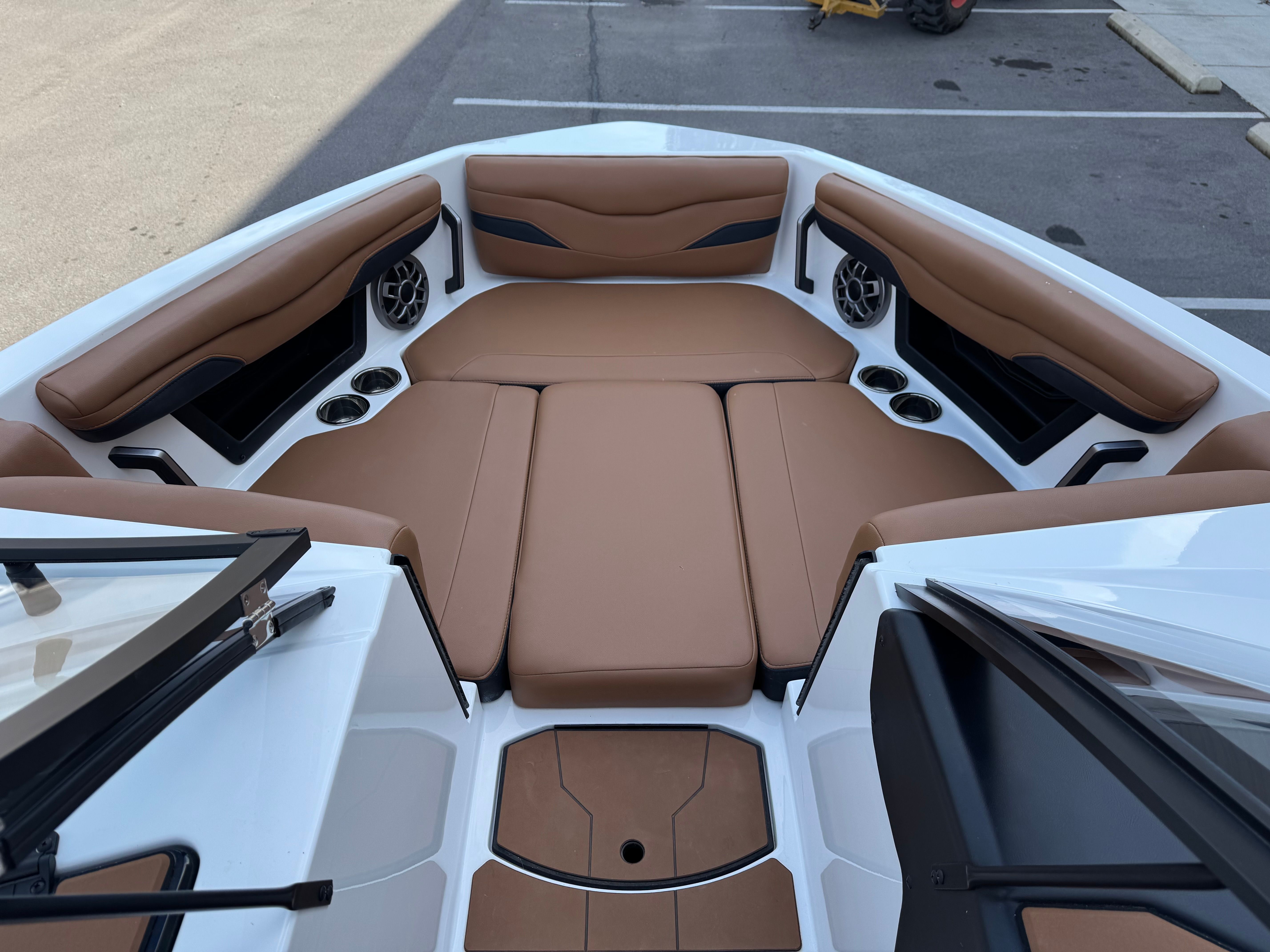 2023 AXIS T220 - Image 26