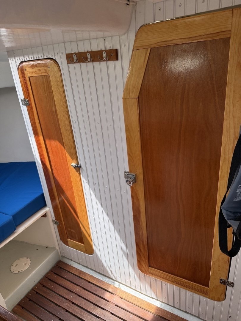 2000 Seaworthy Downeast 28 - Image 17