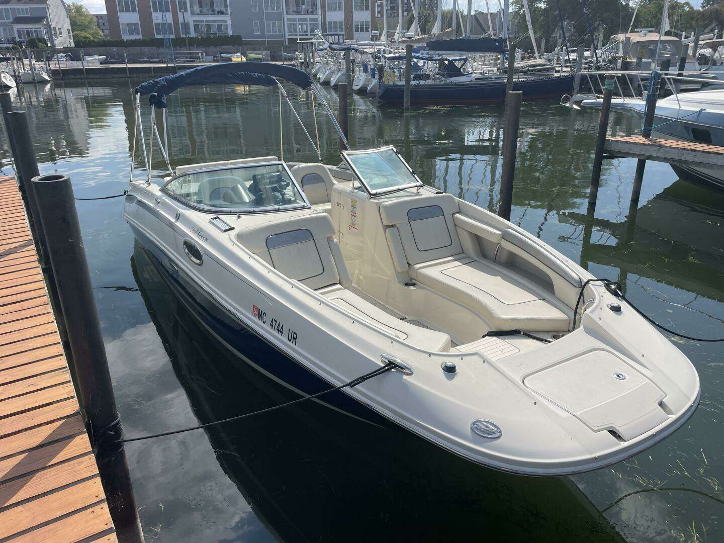 2010 Sea Ray 280 Sun Deck - Image 13