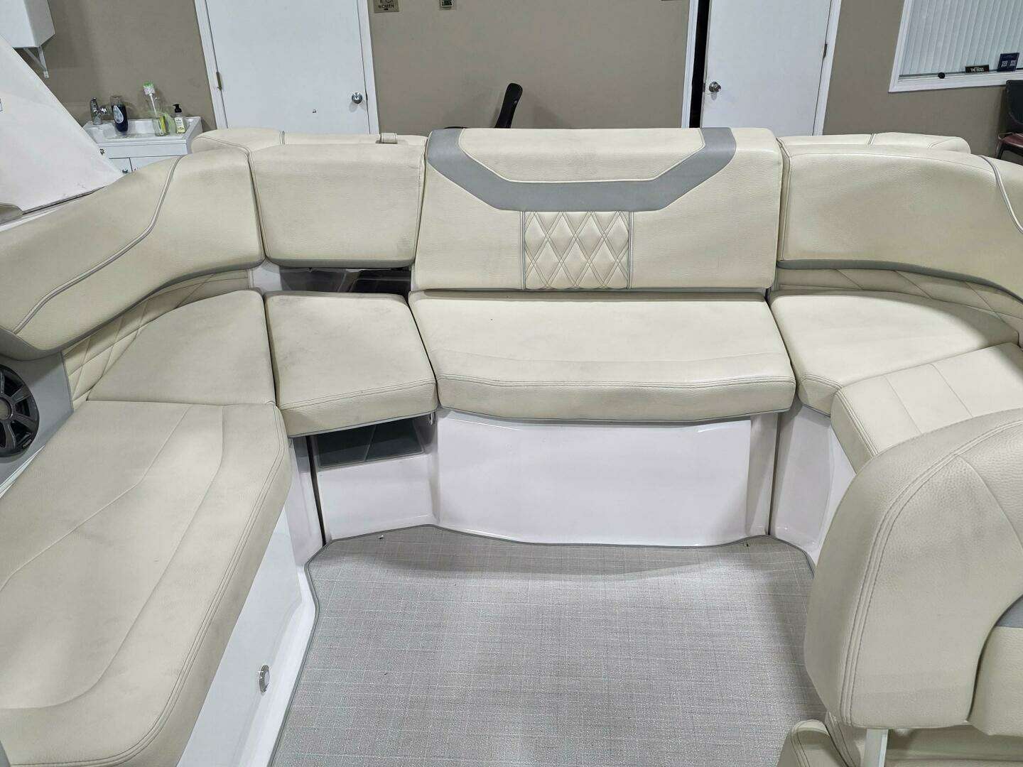 2021 Regal 22 Fasdeck - Image 11