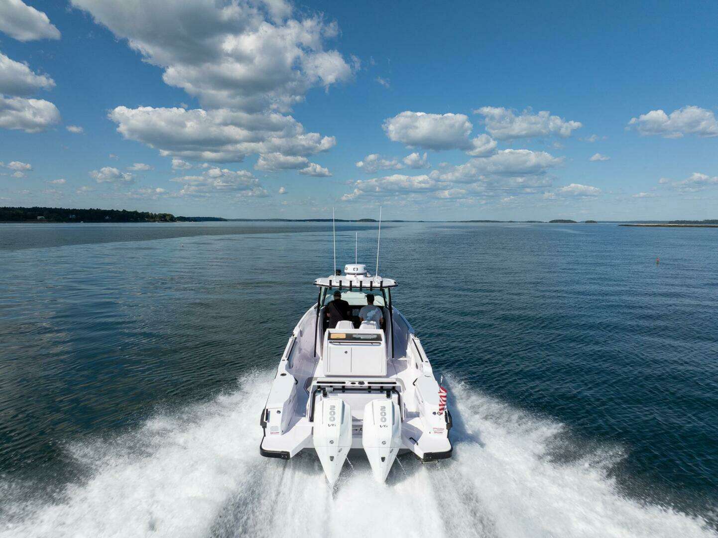 2025 Axopar CCX Center Console - Image 9