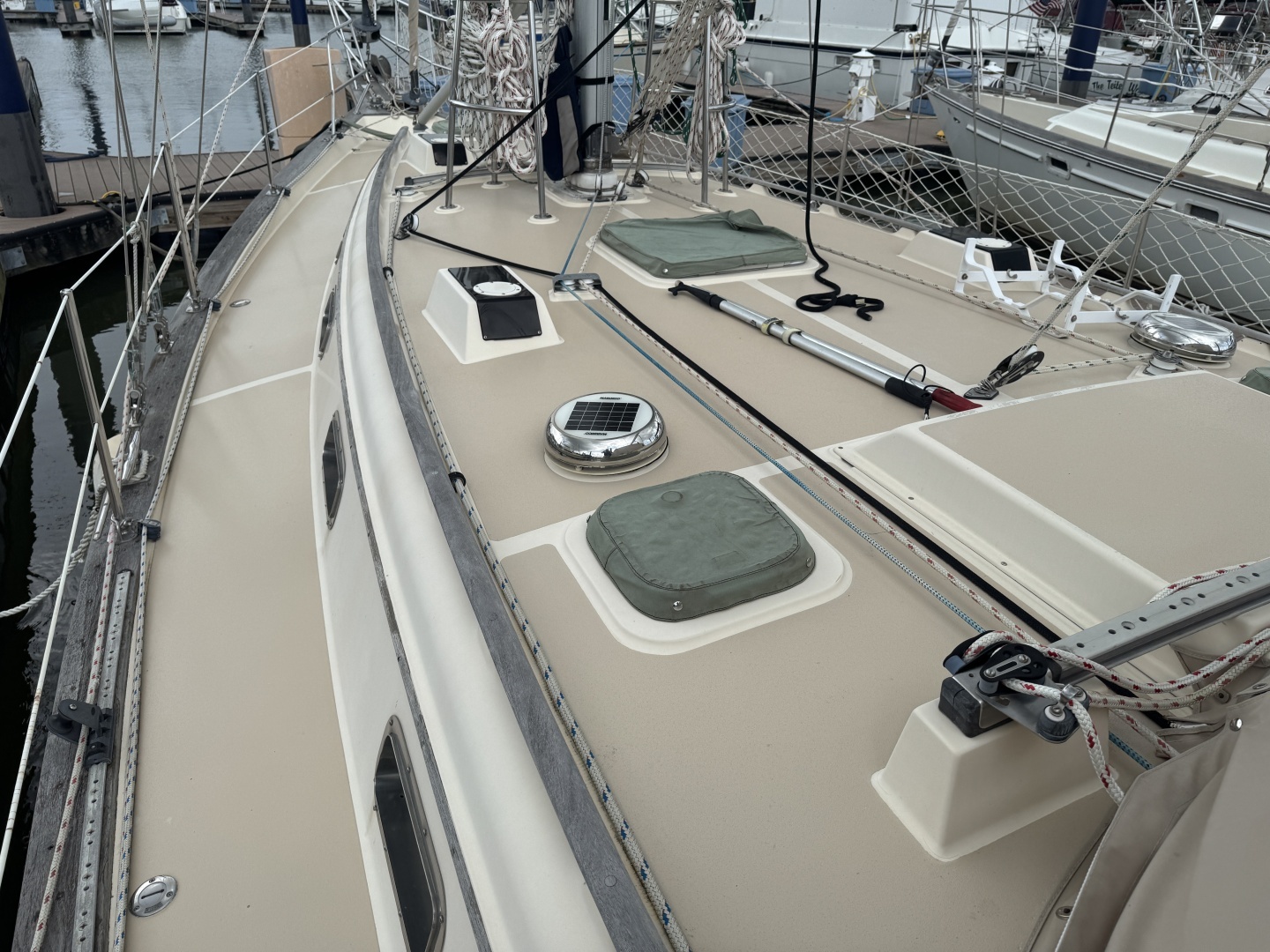 1992 Island Packet 44 - Image 5