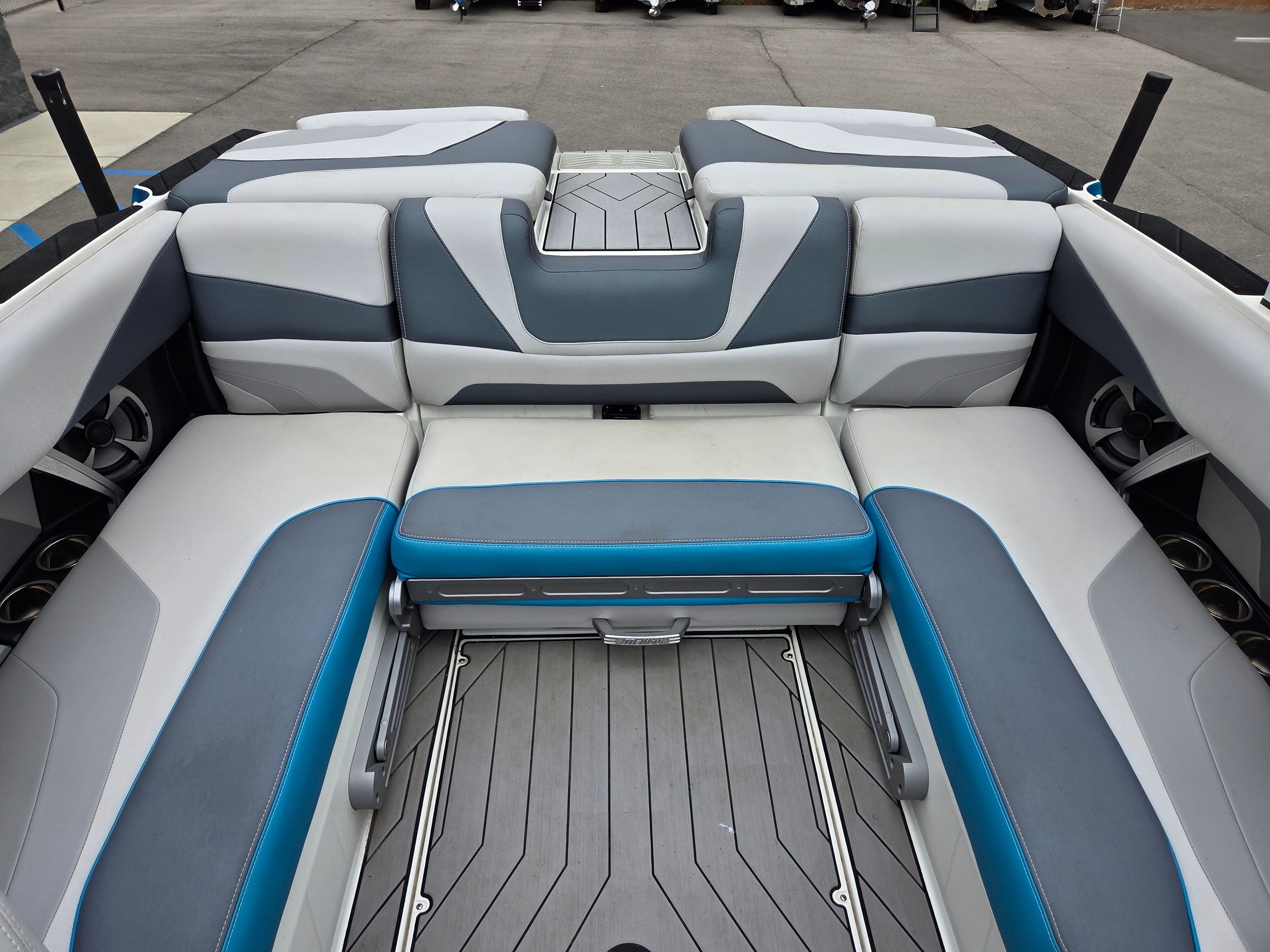2018 MALIBU 22 MXZ - Image 11