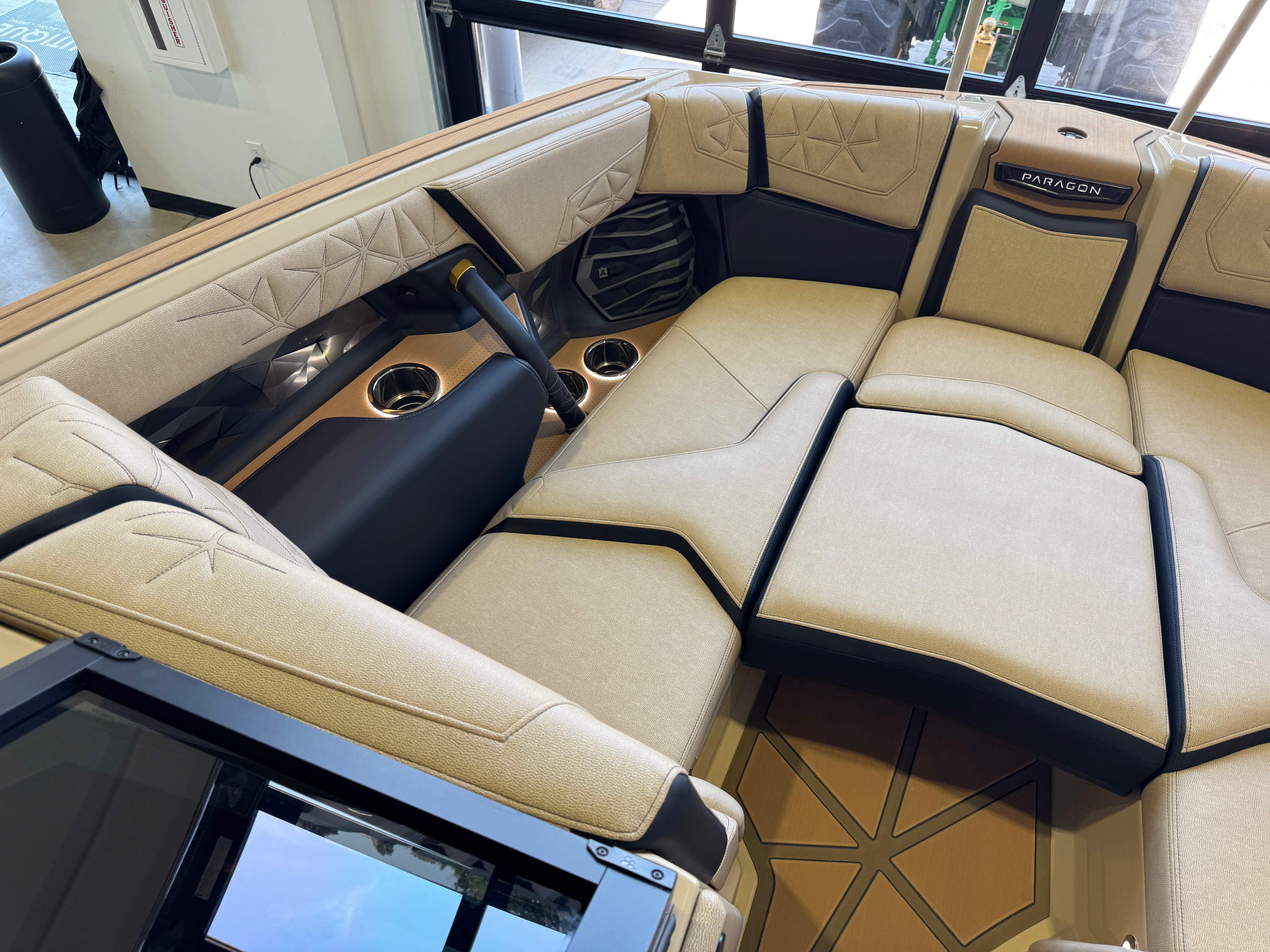 2025 Nautique Super Air Nautique G23 Paragon - 32
