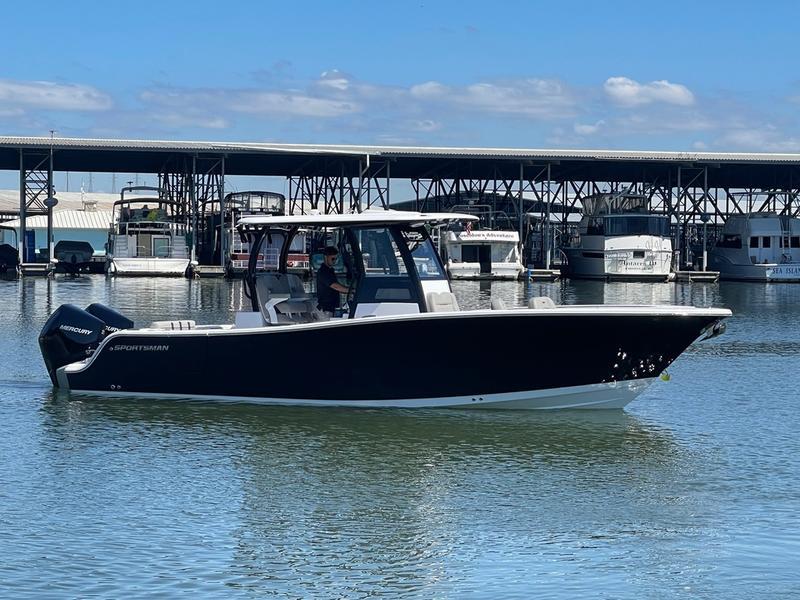 2025 Sportsman Open 282 Center Console - 2