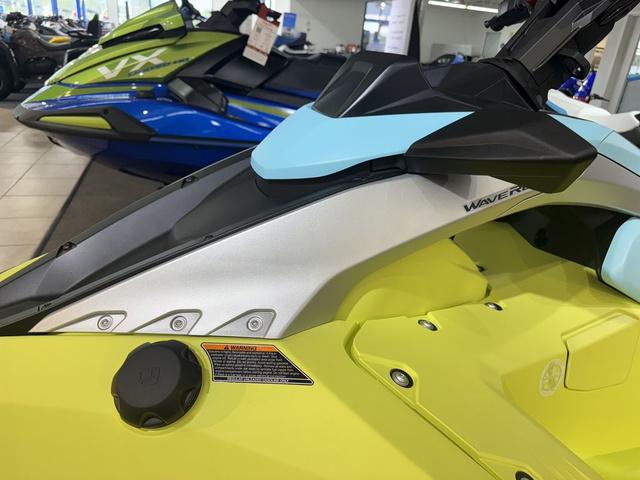 2025 Yamaha WaveRunner JetBlaster - 8
