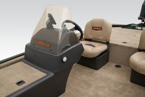 2026 Tracker Bass Tracker Classic Limited - 14