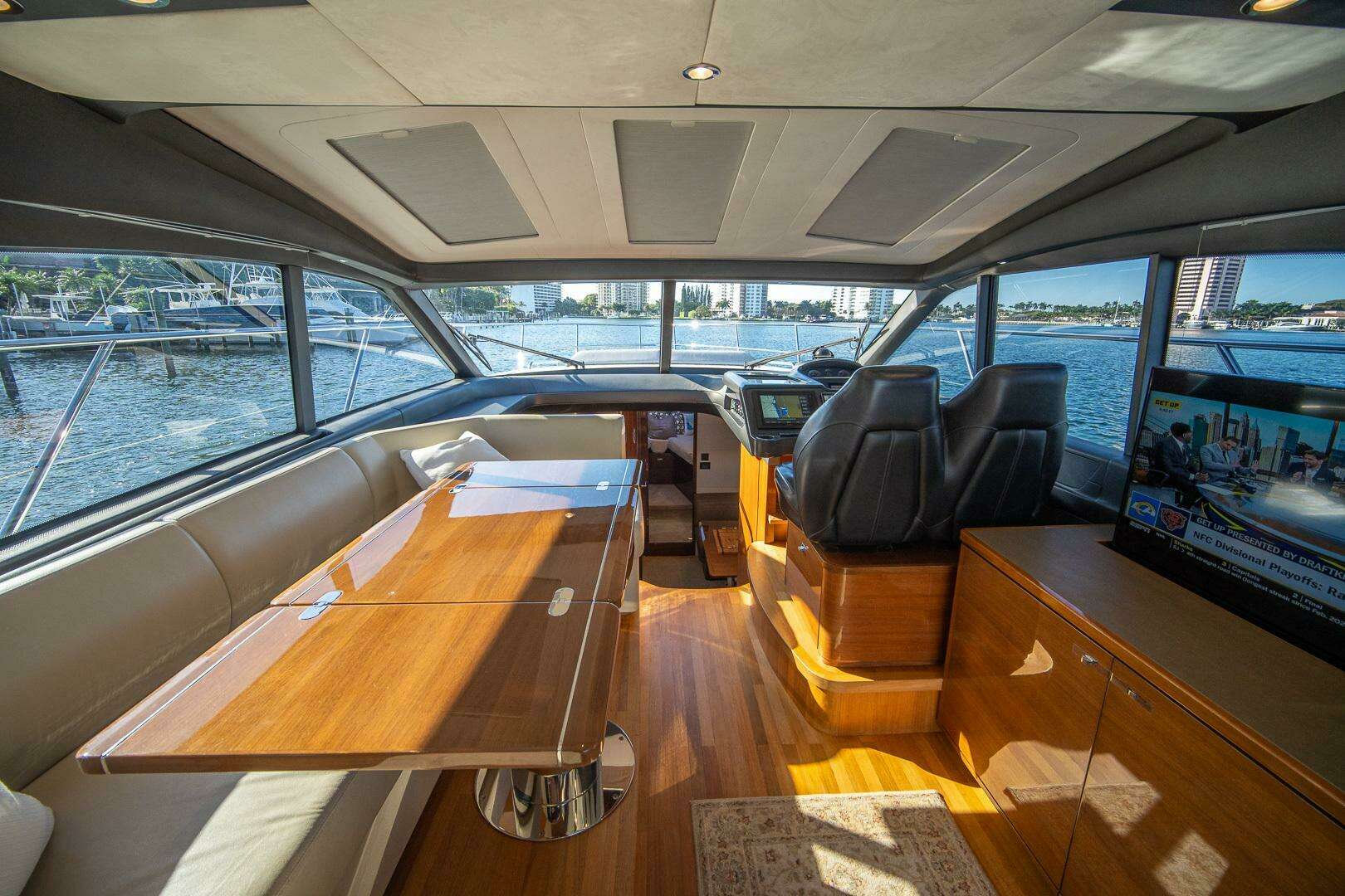 2016 Princess V48 - Image 12