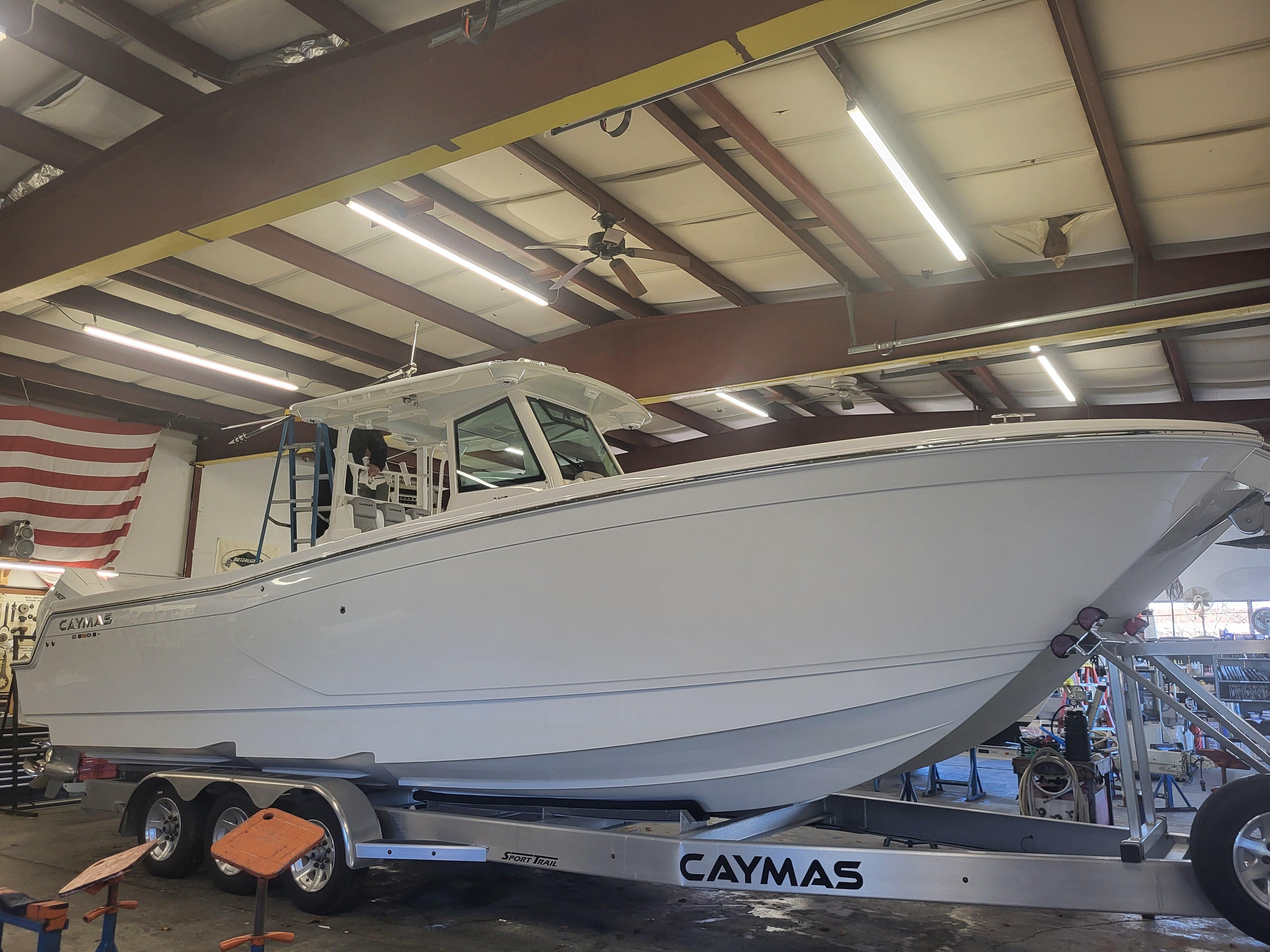 2024 Caymas 34 CT