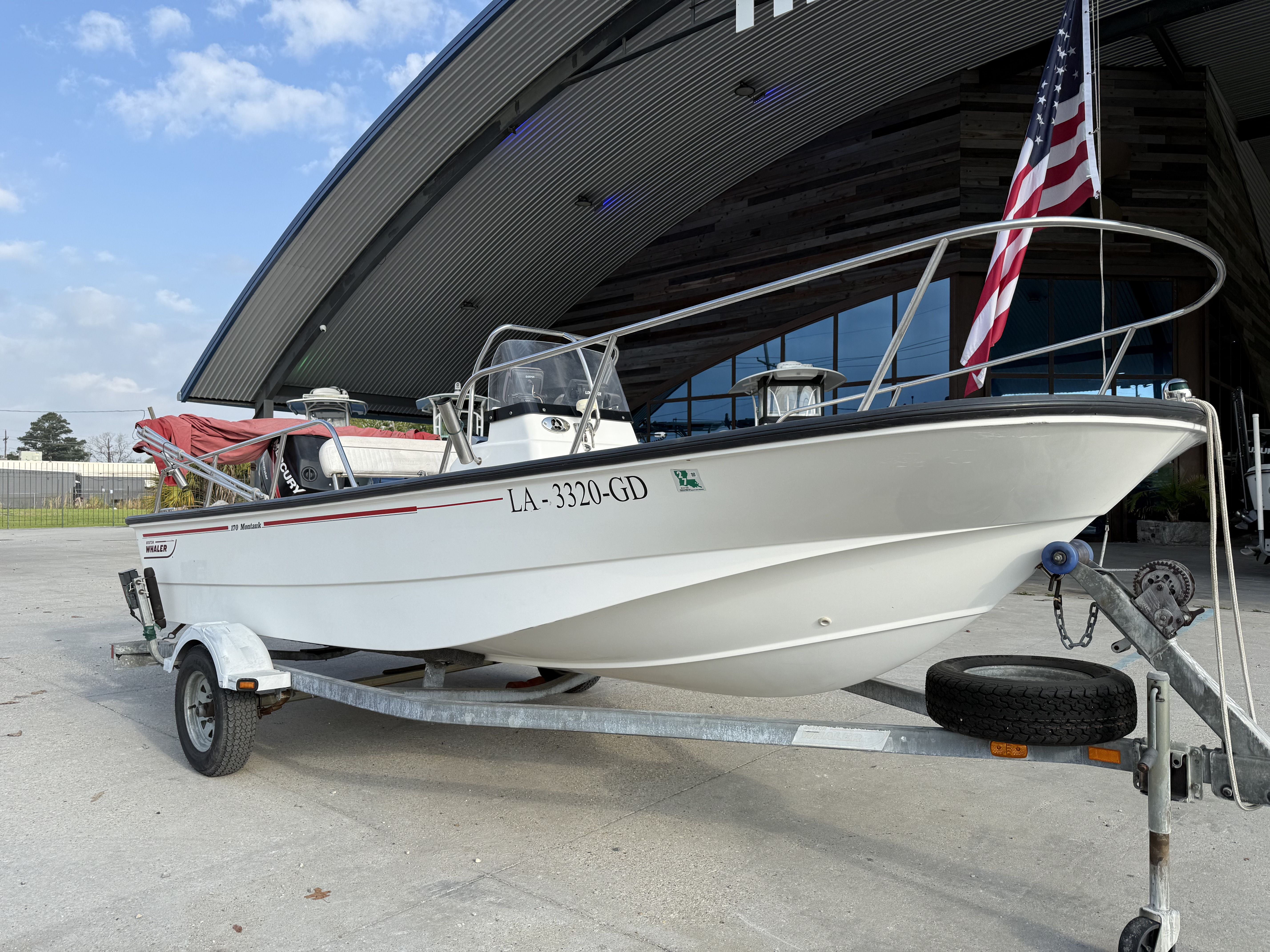 2005 Boston Whaler 17 Montauk - 9