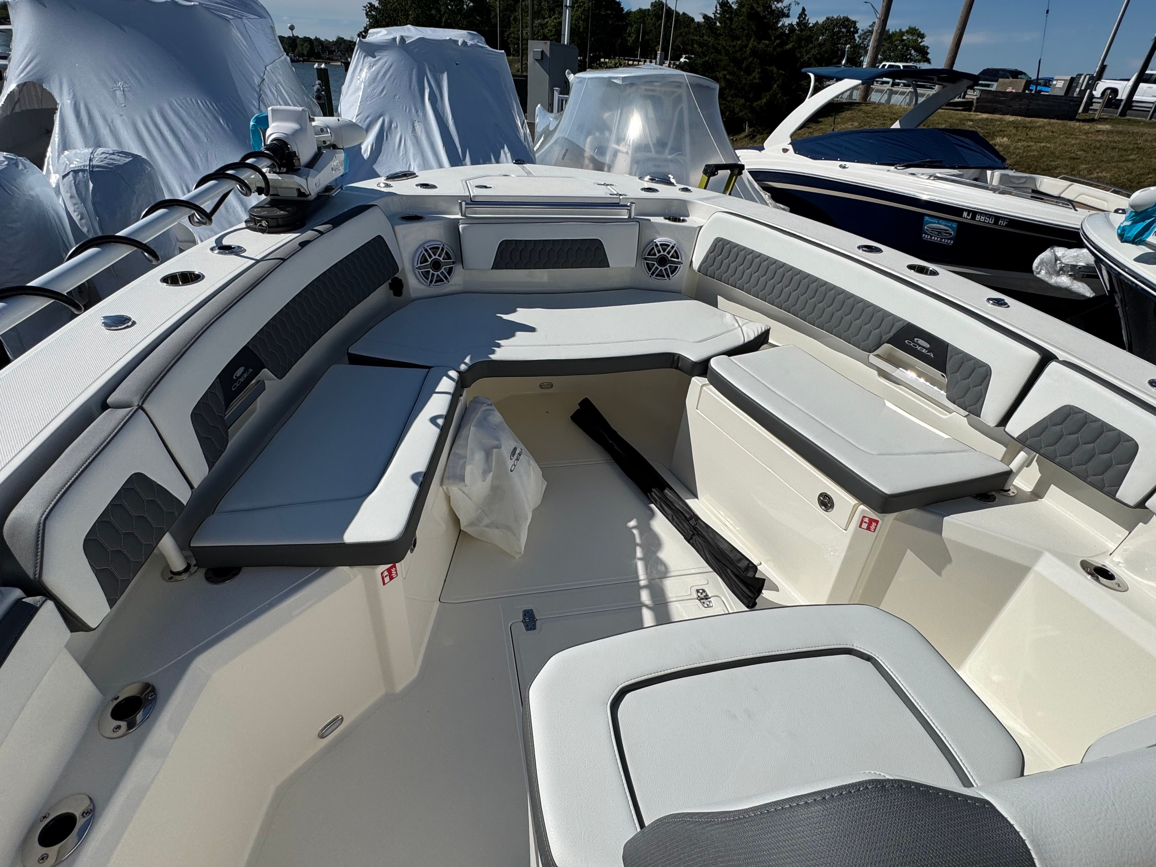 2026 COBIA 305 CC - Image 32