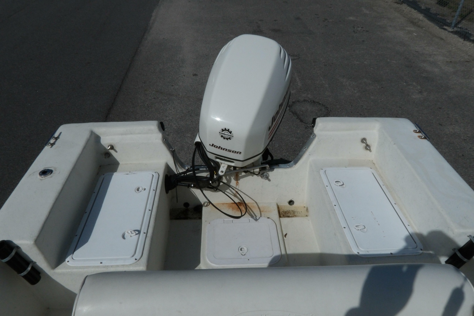2005 May-Craft 1800 Skiff - Image 12