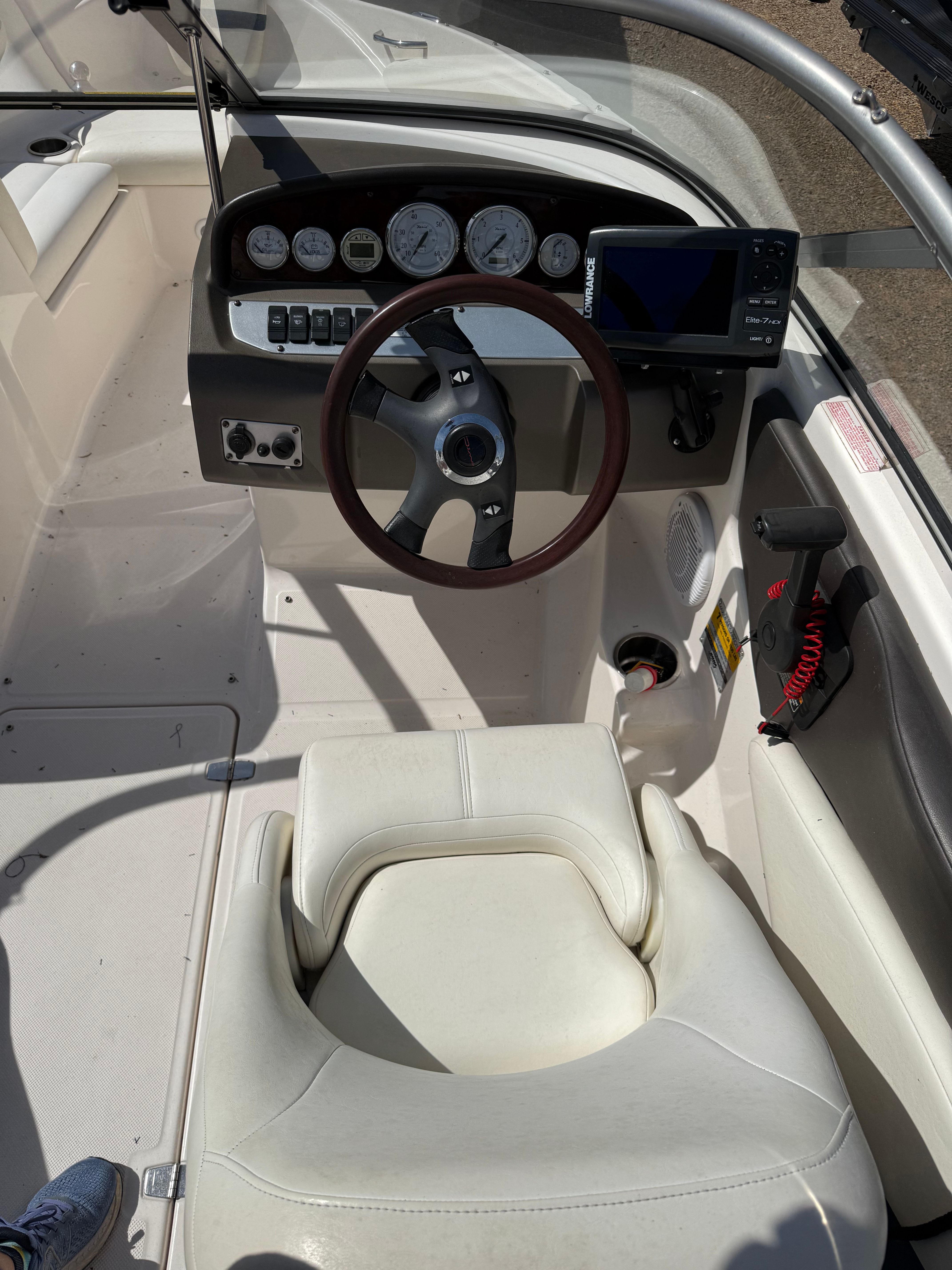 2006 Regal 1900 Bowrider - 8