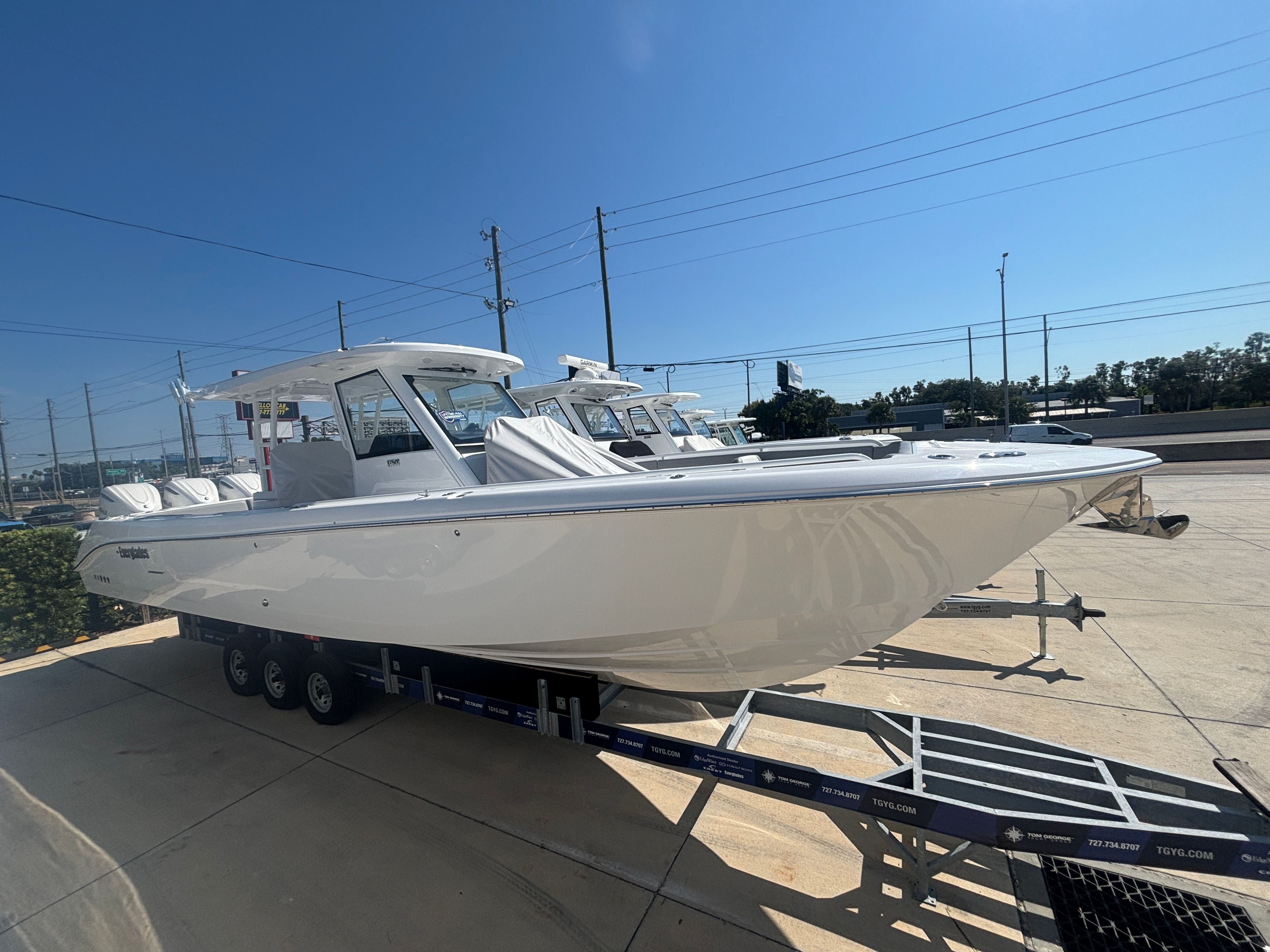 2026 Everglades 375 Center Console