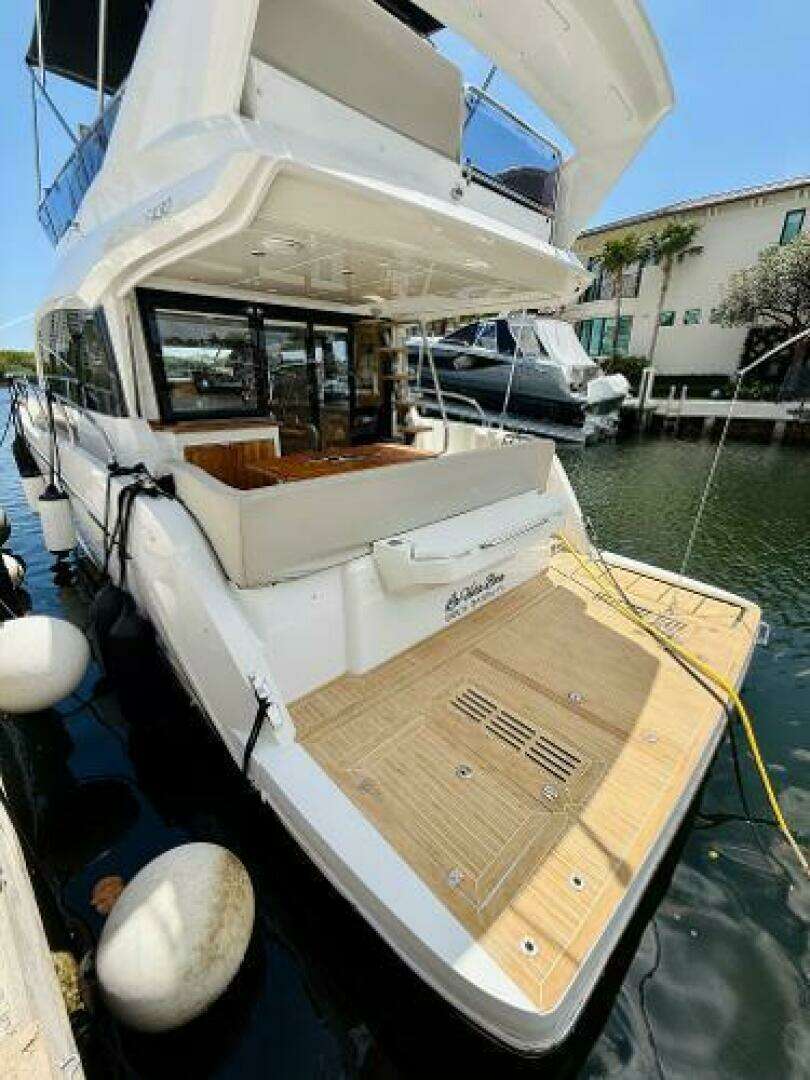 2019 Sealine F430 - Image 4