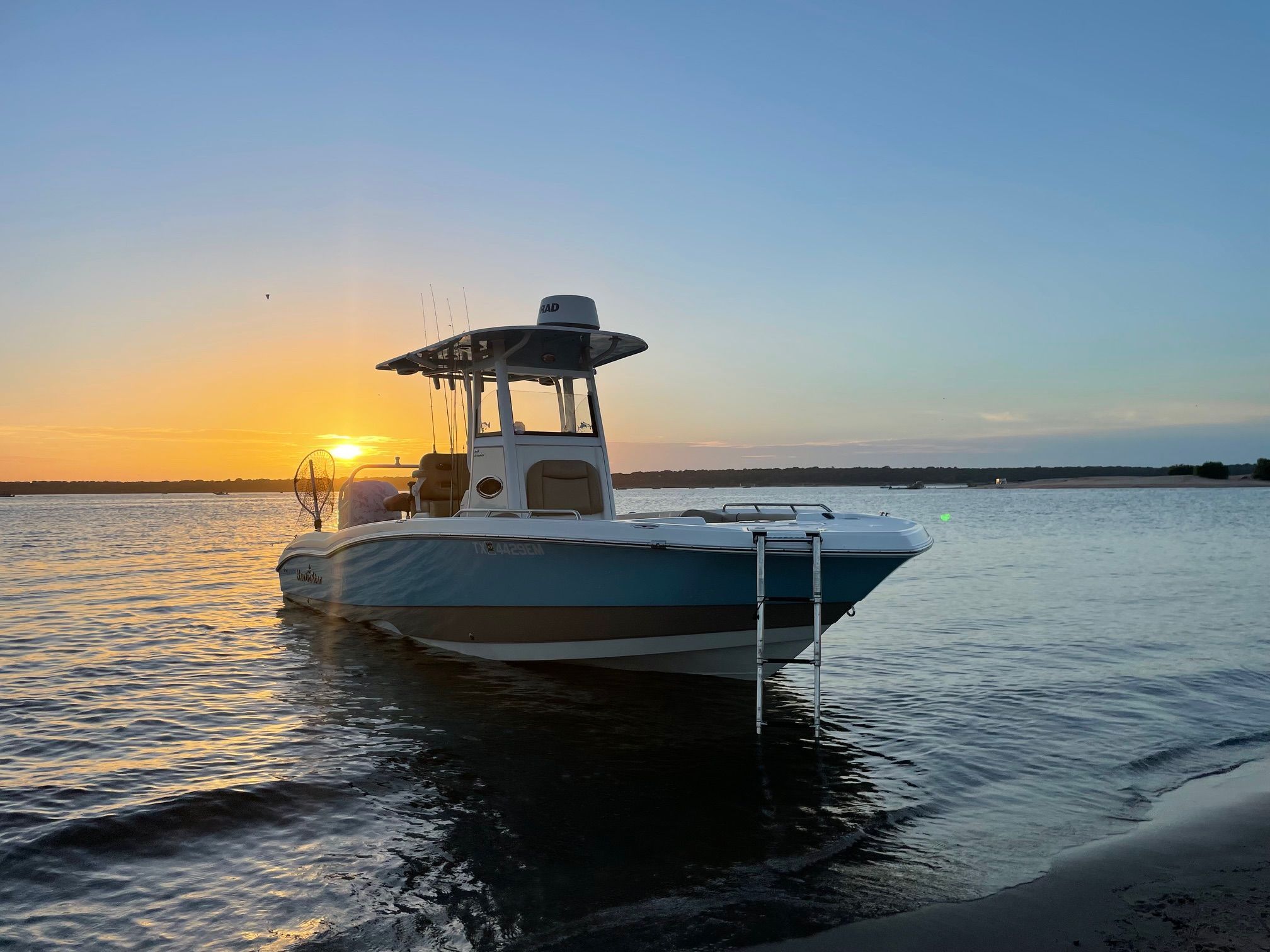 2019 NauticStar 251 Hybrid