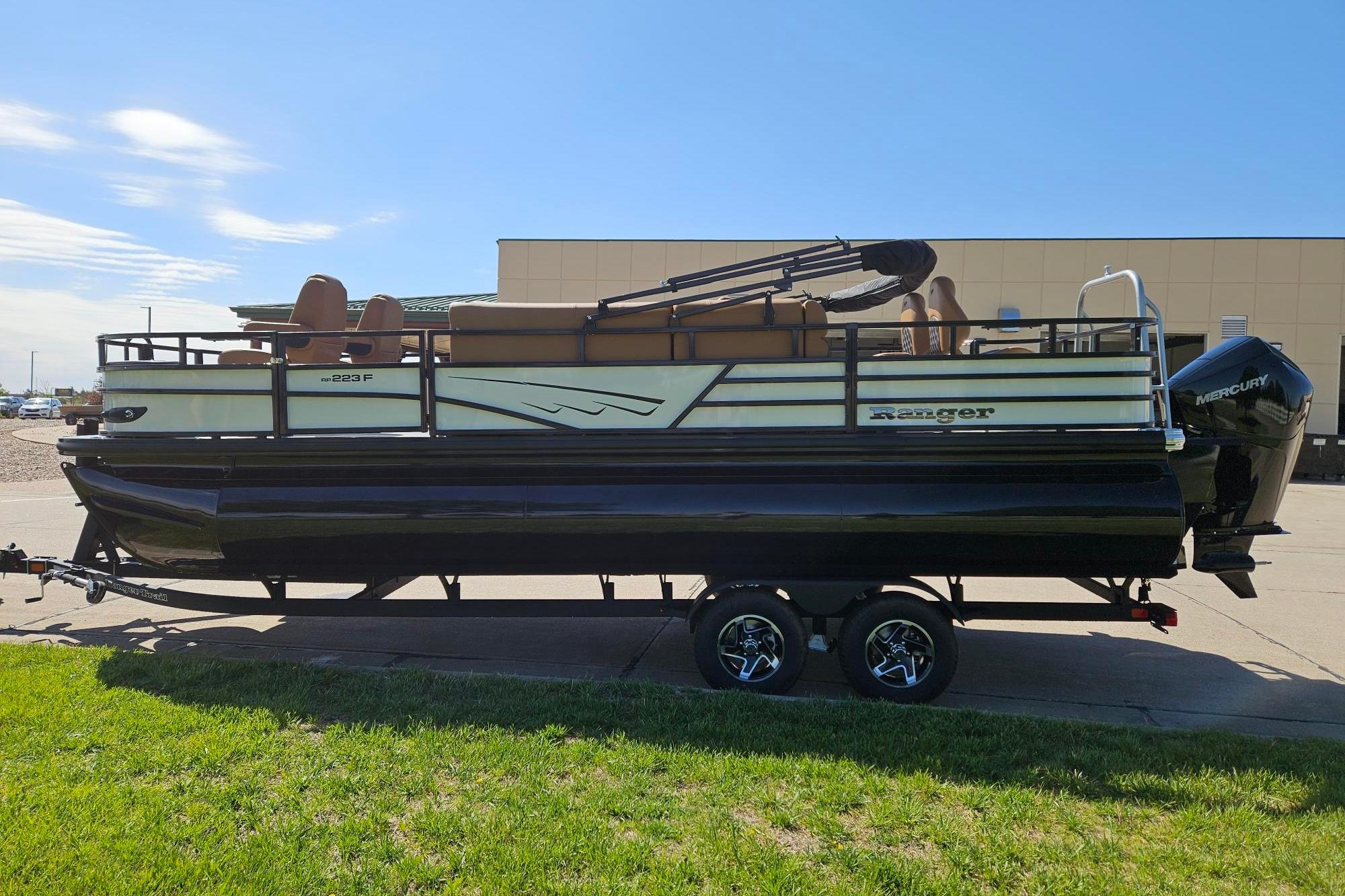 2026 Ranger 223F