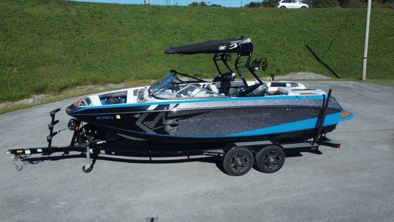 2015 Nautique G23