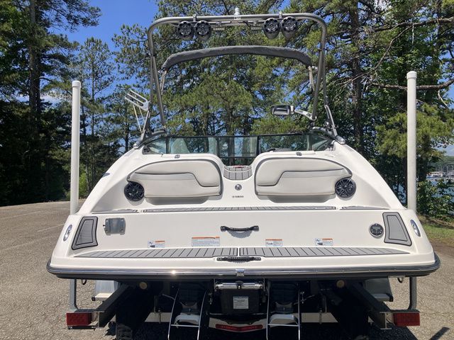 2016 Yamaha Boats 212X - 7