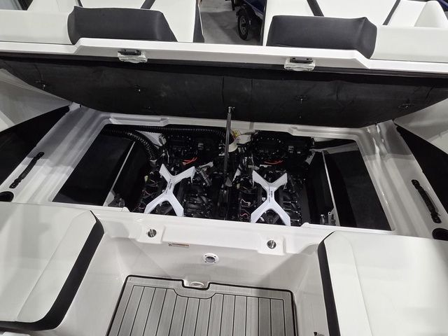 2026 Yamaha Boats 222S - 12