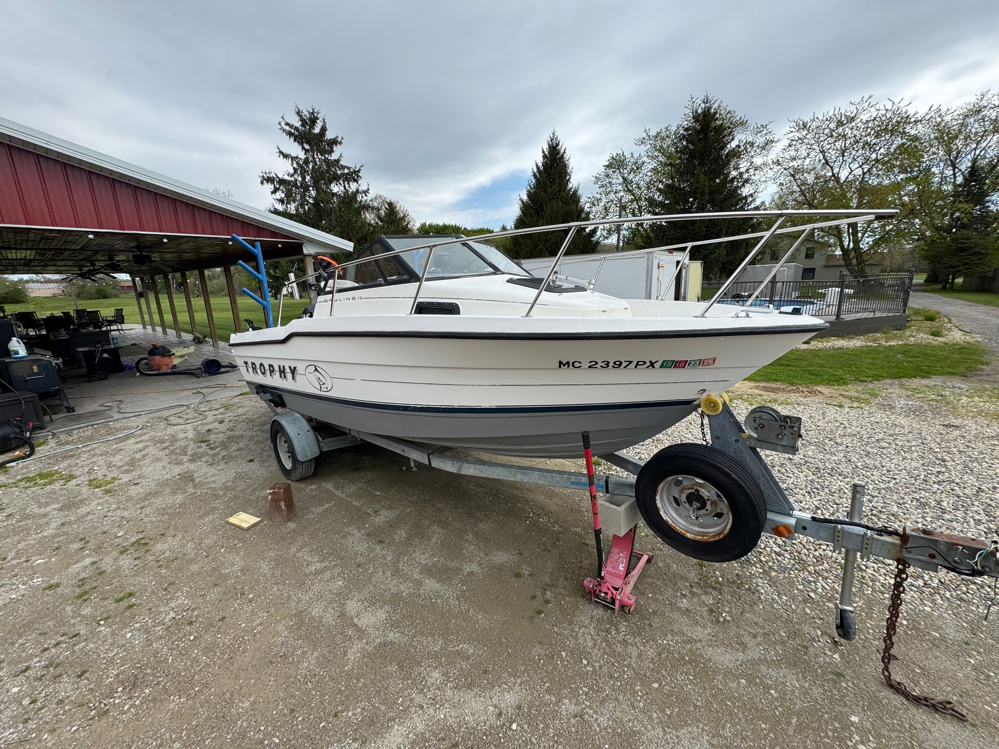1995 Bayliner Trophy - 12