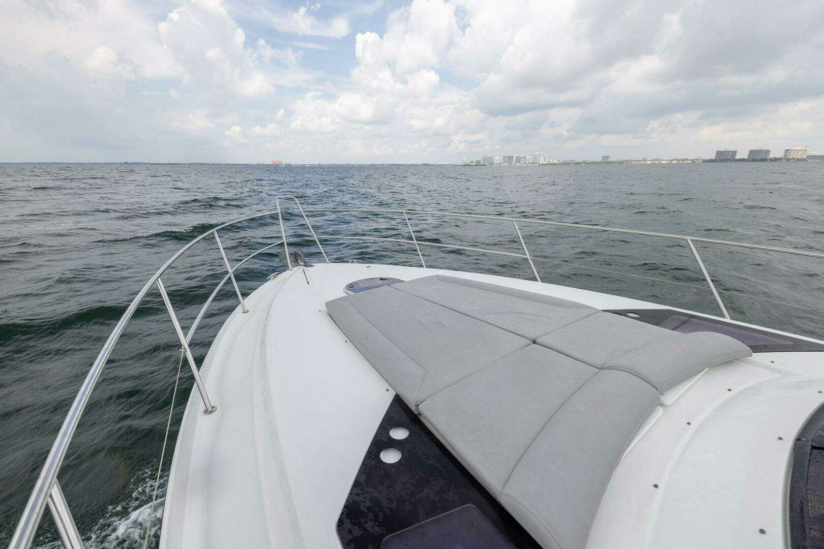 2014 Beneteau Gran Turismo 44 - Image 17