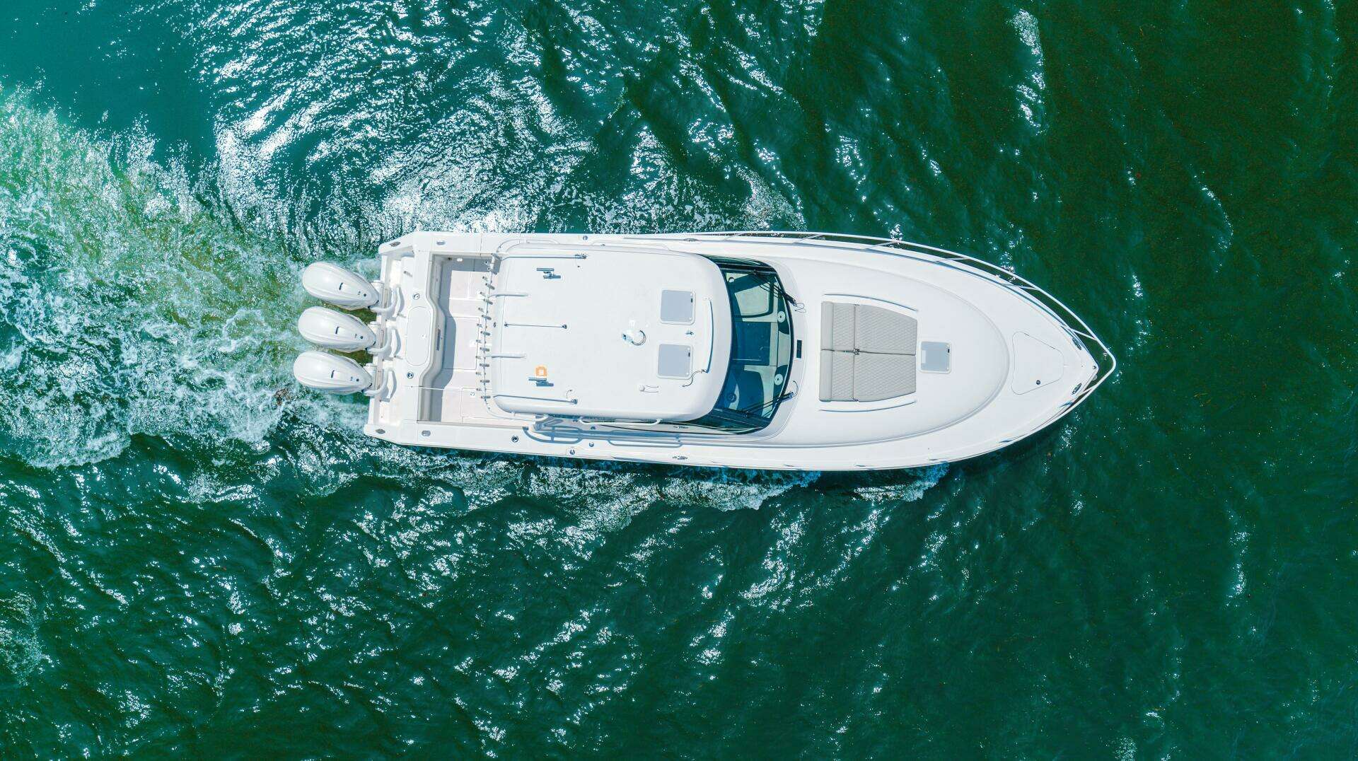 2026 Jupiter 41 Sport Bridge - Image 6