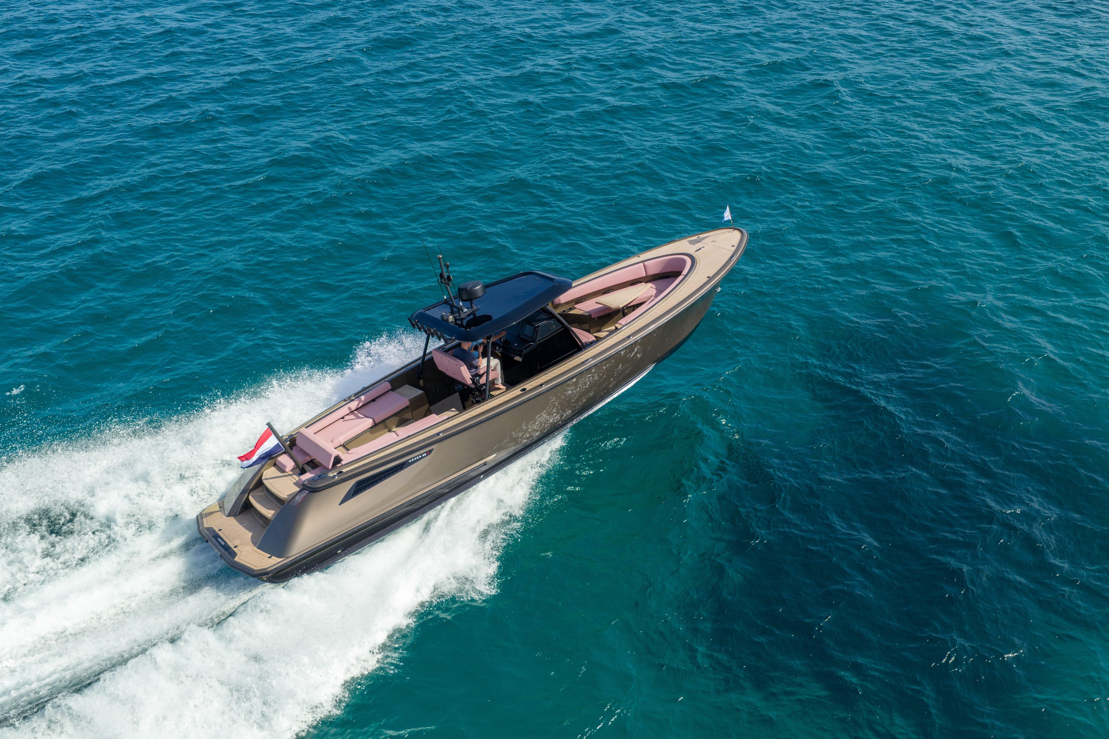 2020 Wajer 38s