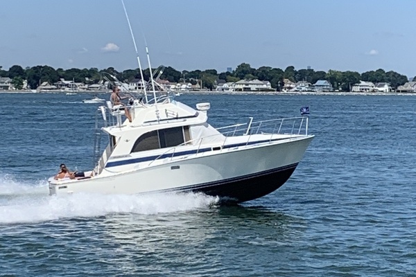 1985 Bertram Flybridge Cruiser